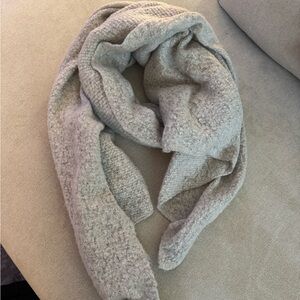 Summer & Rose Cozy Gray Scarf